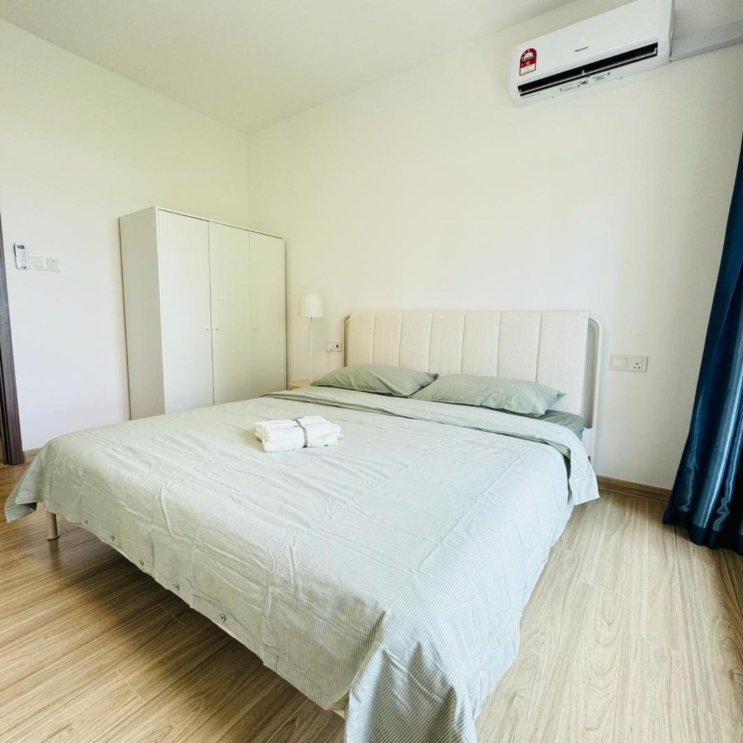Forest Sea View Apartment Gelang Patah